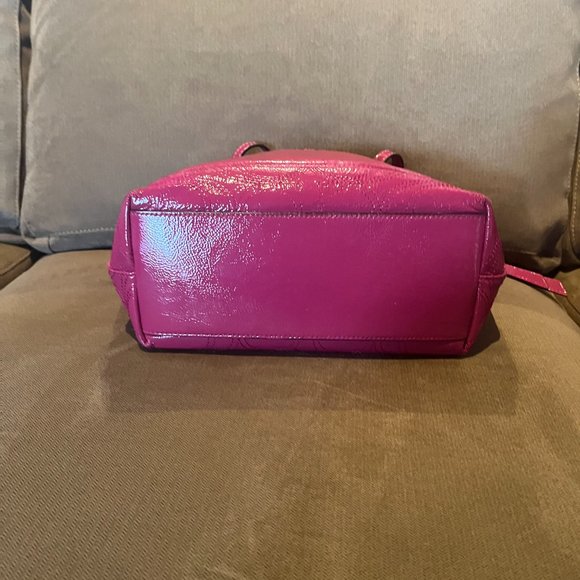 Coach Designer Tote Handbag - Picture 3 of 8